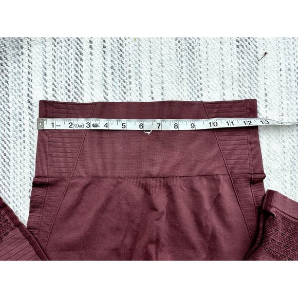 Gymshark Leggings Small Red Energy Crop Eyelet detail Laser Cut Maroon Womens - Picture 8 of 12